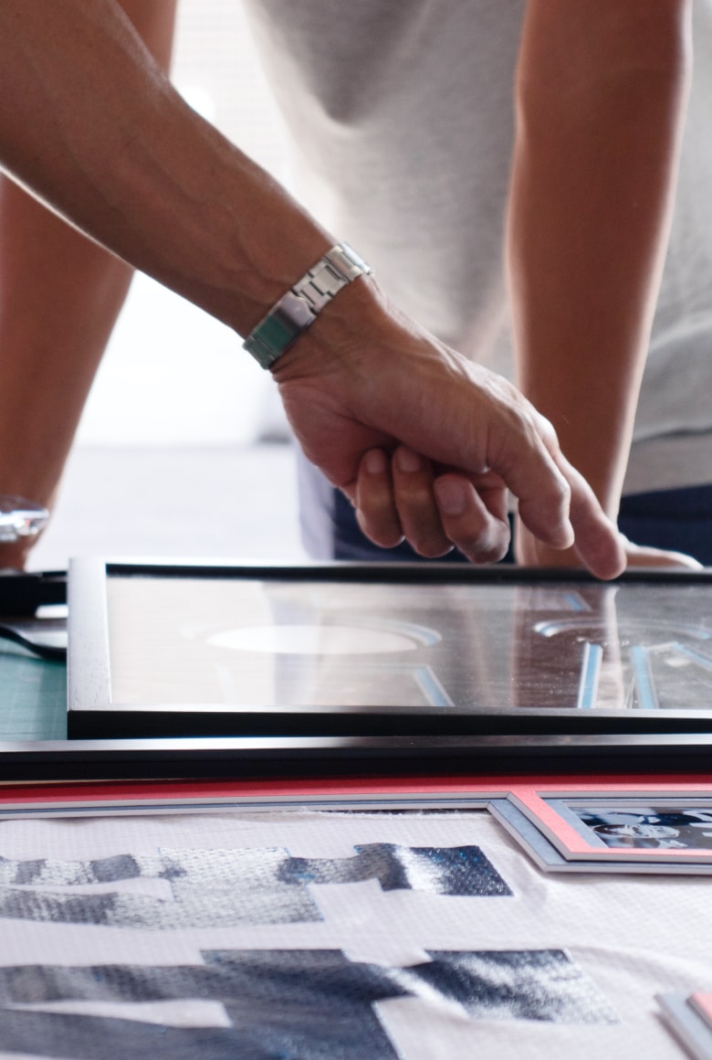 クラフトマンが作業している様子